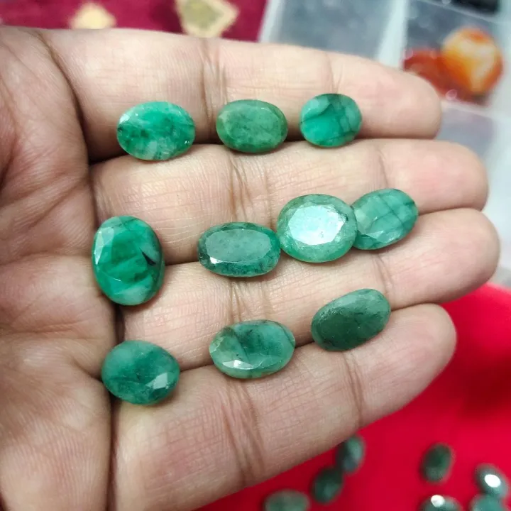 Original%20Natural%20Swat%20Emerald%20(Swati%20Zamurd)%20Gemstone%205.0%20crt%20%C2%B1%201crt%20For%20Ring%20Men,Bracelet,Pendant%20-%20Image%203