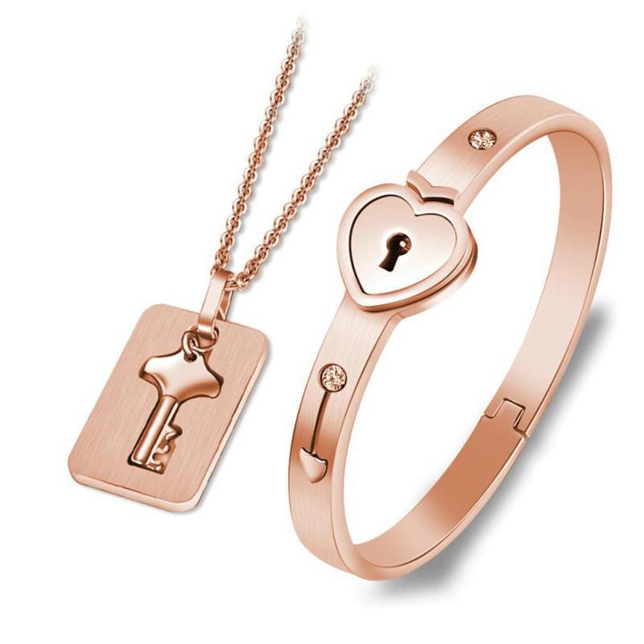 Order Studio Presenting Stainless Steel Couple Jewelry Sets Women Love Heart Lock Bracelets Bangles Men Key Pendant Love Necklace Valentine's Day Gifts