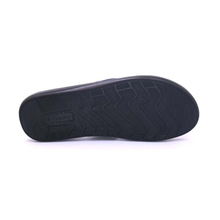 Bata%20-%20Men%20Blue%20chapal%20For%20Men%20-%20SS26%20-%20Image%204