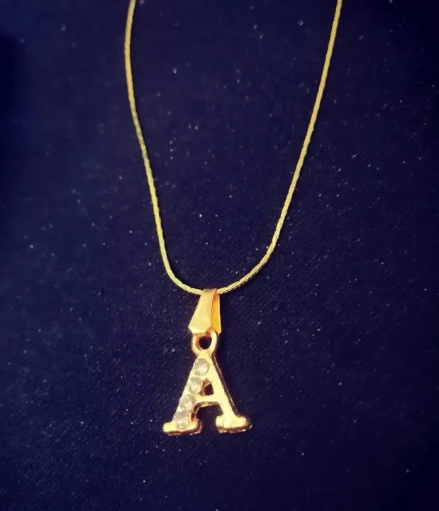 Golden%20Stainless%20%20a%20%20Alphabet%20Locket%20with%20Chain%20For%20Girls%20&%20Boyes%20-%20Image%204
