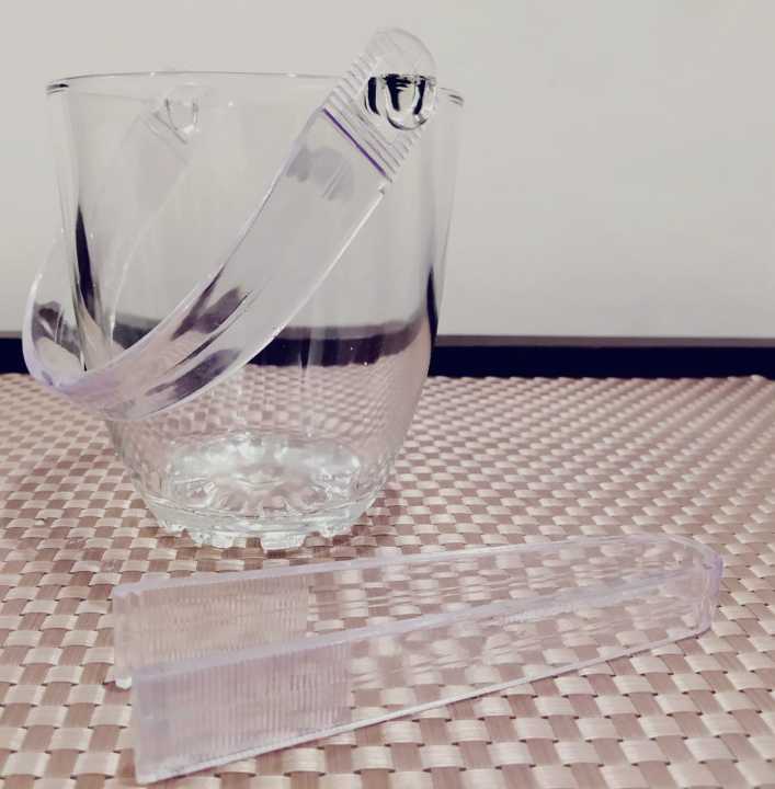 Glass%20Ice%20Bucket%20with%20Transparent%20Plastic%20Tong%20-%20Image%206