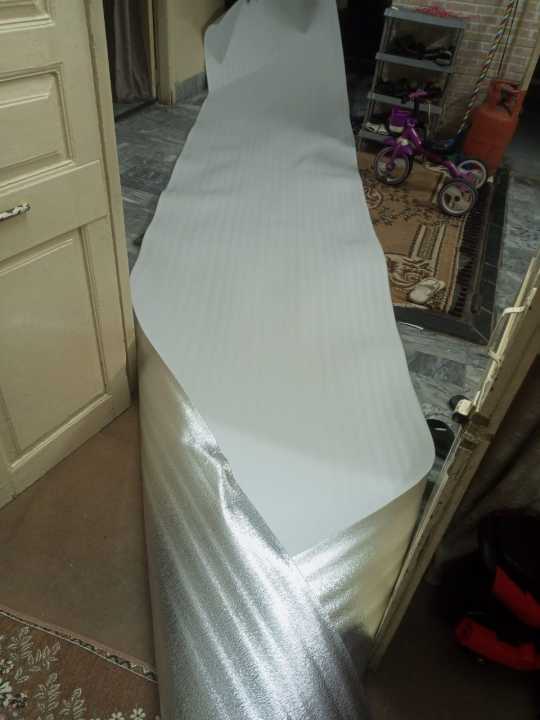 6MM%20EXTRA%20THICK%20Water%20Tank%20Heater%20Insulation%20Jacket%20Cover%20%E2%80%93%20Multi-Layer%20Thermal%20Wrap%20with%20Aluminized%20Foil%20%E2%80%93%20Waterproof,%20Weatherproof,%20Heat%20&%20Cold%20Resistant%20%E2%80%93%20Energy%20Saving%20Blanket%20for%20Gallon%20Hot%20Water%20Tanks,%20Outdoor%20&%20Indoor%20Use%20-%20Image%207