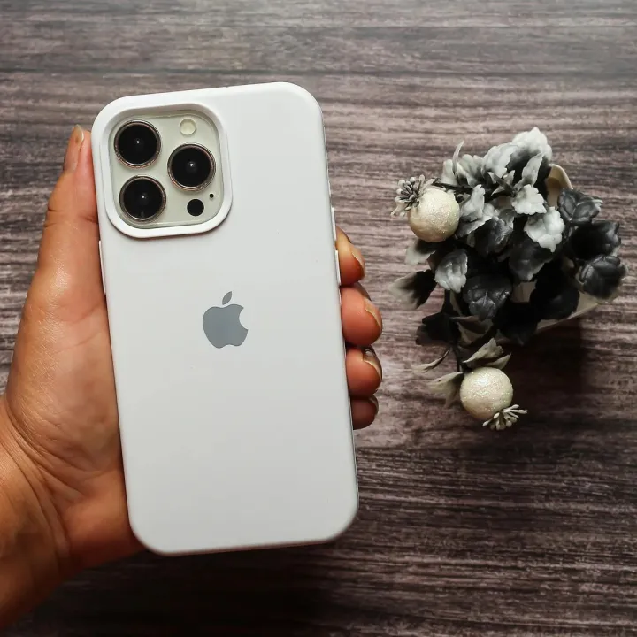15%20Pro%20Max%20/%2015%20Pro%20Official%20Silicone%20Case%20-%20All%20Colors%20With%20Logo%20Premium%20100%25%20Best%20Quality%20-%20Image%204