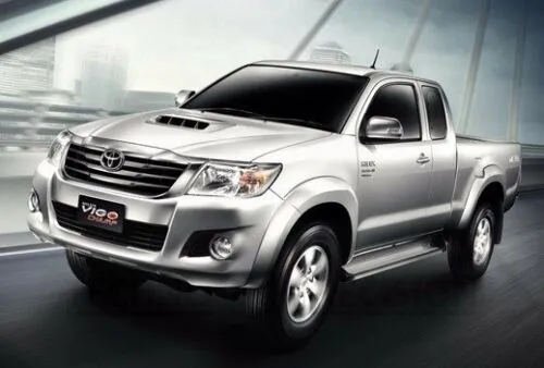 TOYOTA%20Element%20Fuel%20Filter%20OEM%2023390-YZZA1%20For%20Toyota%20Hilux%20/%20Hiace%20/%20Innova%20/%20Fortuner%20/%20Isuzu%20D-MAX%20/%20LEXUS%20IS220D%20/%20IS250%20-%20Made%20in%20Thailand%20-%20Image%203