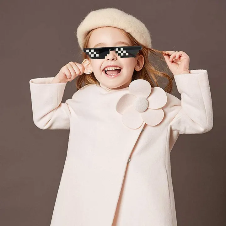 Unisex%20Polygonal%20Party%20Cosplay%20Mosaic%20Glasses%20Photo%20Props%20Thug%20Life%20Sunglasses%20Pixel%20Glasses%20-%20Image%202