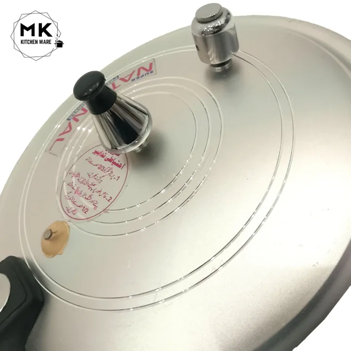 National%20Pressure%20Cooker%20%E2%80%93%20Premium%20Grooved%20Aluminum%20Cooker%20for%20Efficient%20Everyday%20Cooking%20%7C%20High-Quality%20&%20Durable%20Design%20-%20Image%204