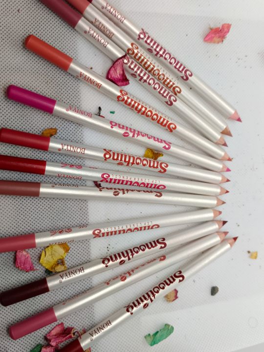 Best%20lip%20pencil%20%2012%20colors%20Long-lasting%20lip%20pencil%20%20Waterproof%20lip%20liner%20%20%20Matte%20lip%20liner%20%20Creamy%20lip%20pencil%20%20High%20pigment%20lip%20liner%20%20Smooth%20glide%20lip%20pencil%20%20Lip%20contour%20pencil%20%20Professional%20lip%20liner%20%20Lip%20pencil%20for%20all%20skin%20tones%20%20Soft%20-%20Image%204