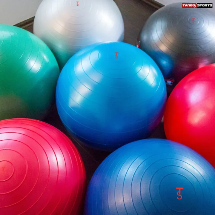 100CM%20Anti-Burst%20Exercise%20Gym%20Ball%20with%20Air%20Pump%20Perfect%20for%20core%20workouts,%20yoga,%20and%20stability%20training%E2%80%94durable,%20non-slip,%20and%20easy%20to%20inflate%20-%20Image%207