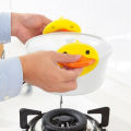 Duck shape Silicon pot holder Gloves Silicone Heat Resistant Gloves hot pot holders Non Stick Anti-slip Pot Bowel Holder Baking Oven Mitts best Kitchen tool. 
