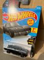 HOT WHEELS THE BATMAN BATMOBILE (2022 DIE CAST CAR VEHICLES). 