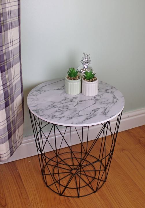 METAL%20WIRE%20REMOVABLE%20WOOD%20TOP%20FOLDABLE%20ROUND%20COFFEE%20SIDE%20TABLE%20STORAGE%20BASKET(%2016%20L%2016%20W%2018.5%20H%20)%20-%20Image%203