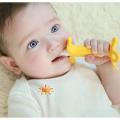 Baby Banana Teether, Soothing Pain Relief Soft Baby Teething Toys Baby Toy Banana Molar Tooth Toothbrush Chew Baby Silicone Gum. 