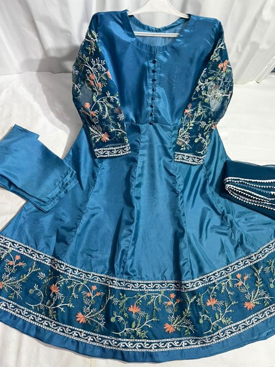 Fabulous%20Launch%203%20piece%20stitched%20designer%20embroidered%20silk%20maxi%20or%20frock%20for%20girls%20and%20women%20%7C%20silk%20%7C%20-%20Image%206