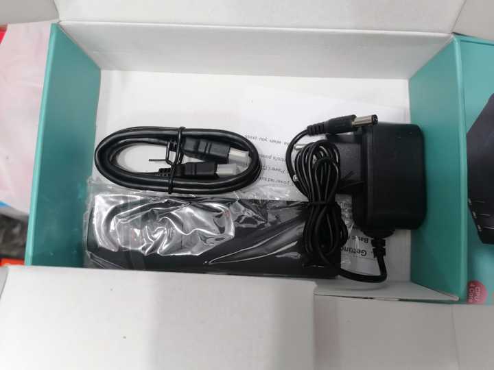 X-98%20Pro%205G%20TV%20BOX%20Android%2012%208K%20HDR%20Ultra-HD%20Video%202.4G%205G%20WiFi%204GB+64G%20For%20LCD%20LED%20TV%20-%20Image%204