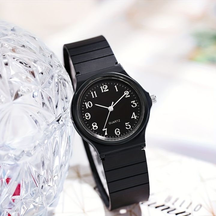 Simple%20Plastic%20Band%20Quartz%20Watch%20For%20Men%20-%20Image%204