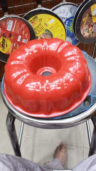 Heavy%20Duty%20Stainless%20Carbon%20Steel%20Non-stick%20Flucent%20Tube%20Donut%20Shape%20Cake%20Baking%20Mold%20Pan%20-%20Image%203