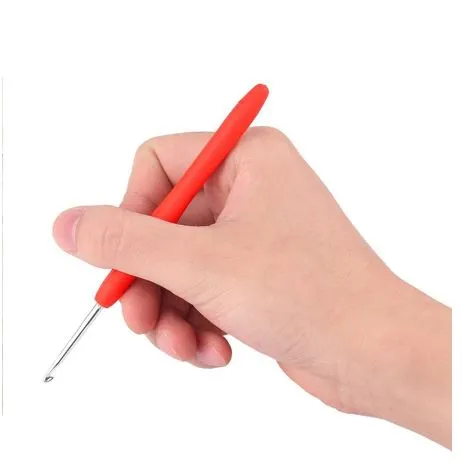 Rubber%20Grip%20Crochet%20Hook%20All%20Sizes%202mm-10mm%20-%20Image%204