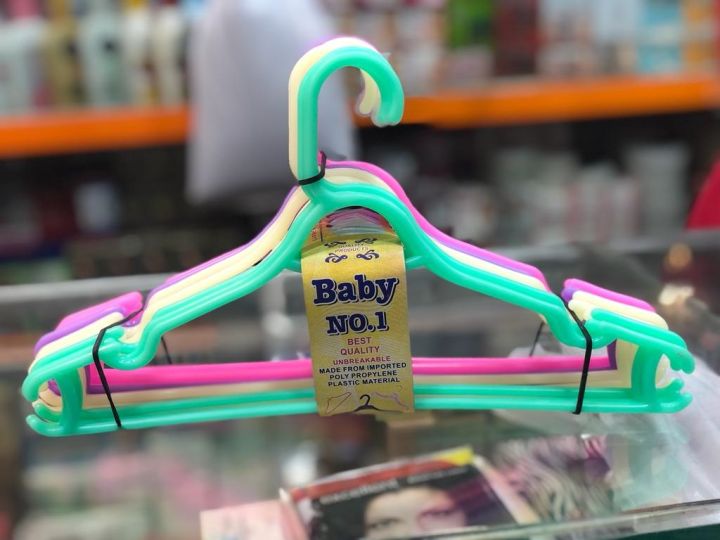pack%20of%2012%20small%20hangers%20for%20kids%20great%20quality%20small%20baby%20kids%20hangers%20-%20Image%202