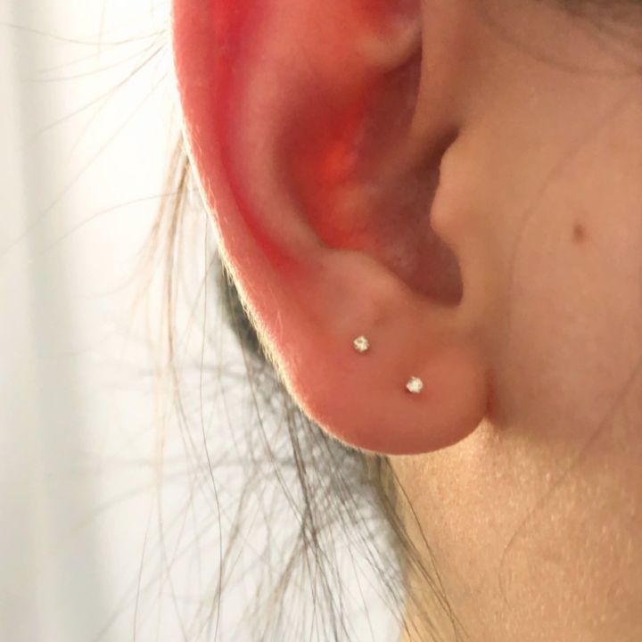 2MM,1.5MMSmall%20Genuine%20Chandi%20Stud%20Earrings%20/%202mm%20Natural%20TIny%20Diamond%20Stud%20Earrings%20in%2014k%20White%20Gold%20Plated%20Silver,%20Small%20Silver%20Studs%20-%20Image%205