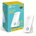 Tplink 300Mbps Universal Wi-Fi Range Extender. 