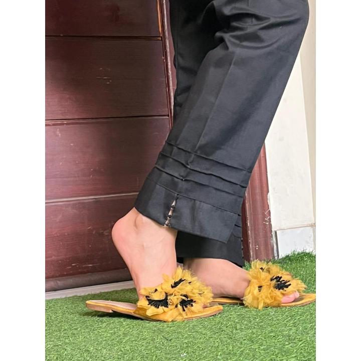 Classic Design Black Trouser for women