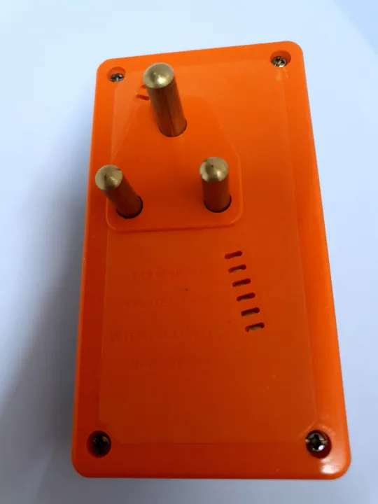 Miniautre%20Circuit%20Breaker%20Shoe%20with%20Plug%20for%20Air%20Conditioner%20AC,AC%20Switch,%20AC%20Breaker%20Shoe,%20Breaker%20Shoe%20-%20Image%203