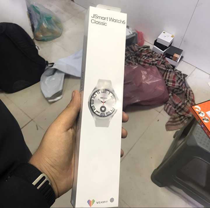 Samsung Galaxy Smart Watch 6 Classic AMOLED 47mm with Bluetooth Calling and Waterproof