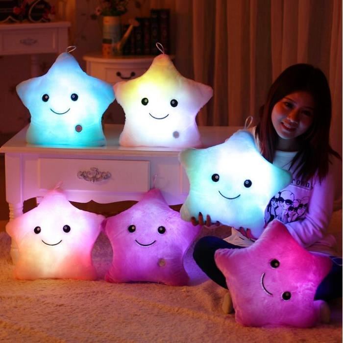 Creative Twinkle Glowing Stars Shape Plush Throw Pillow, LED Night Light Cushions Soft Stuffed Toys Gifts Glowing Colorful Star Shape Cushion for Kids 7 Color Changeable.