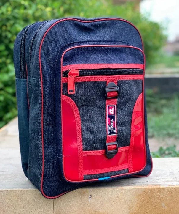 Primary%20School%20Backpack%20for%20Class%201-2%20Boys%20&%20Girls%20Comfortable%20Straps,%20Large%20Capacity%20-%20Image%202