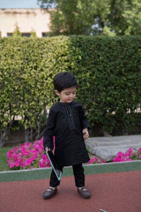 TodsnTeens%20Black%20Lawn%202pc%20set%20-%20Image%204