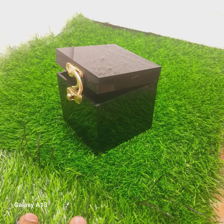 Acrylic%20mini%20Box%20and%20you%20can%20Customized%20your%20Name%20And%20size%203x3%20inch%20-%20Image%208