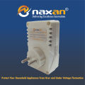 Automatic Voltage Protector Socket Muhafiz Switch AC 220V Adjustable Power Surge Protector EU Plug Socket Voltage Safe Refrigerator Protect. 