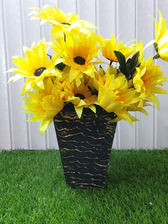 Beautiful Vase Guldan with flowers Size 8inch/ 8 inches - Flowers included - home and office table decoration Wall flower arrangement vase abstract minimalist décor woodlike vase planters Nordic Flower Ornament vase home decoration