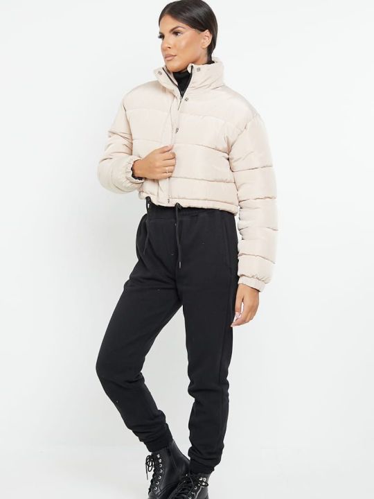 Women's%20Padded%20Crop%20Puffer%20Jacket%20%E2%80%93%20Warm%20and%20Stylish%20Winter%20Wear%20-%20Image%204