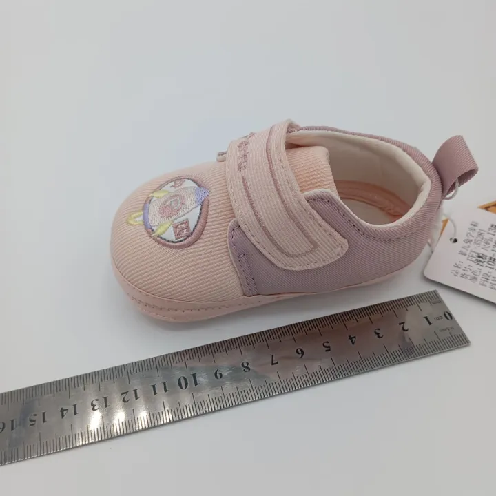 Baby%20Soft%20Cloth%20Shoes%20with%20Rocket%20Embroidery%20%E2%80%93%20Anti-Slip,%20Comfortable,%20Velcro%20Strap%20-%20Image%206