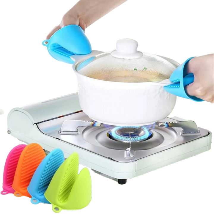 2 pcs Silicon pot holder - silicon oven mitts , heat resistant gloves , kitchen accessories anti slip baking mitts , silicon hot pot holders , best Kitchen tool