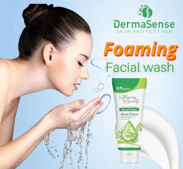 DS%20Whitening%20Face%20Wash%20-%20Image%209