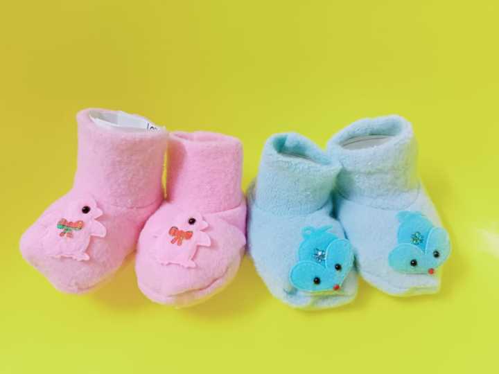 Pack%20of%203%20Pairs%20Infant%20newborn%20Babies%20Shoes%20/%20Socks%20Type%20Booties%20/%20Fancy%20Socks%20In%20Multicolour%20-%20Image%205