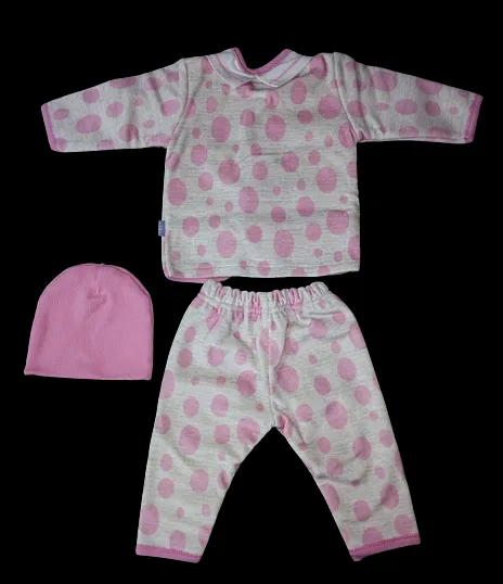 Newborn%20Baby%20Winters%20Cotton%20Suit%20(New%20Born%20Babies%20Warm%20Clothing%20Dress)%203%20Pcs%20Set%20-%20Image%203