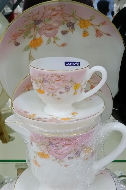 Imported%20Glass%20/%20Sheshaa%20Dinner%20Set%20-%2072%20Pieces%20-%20Image%202