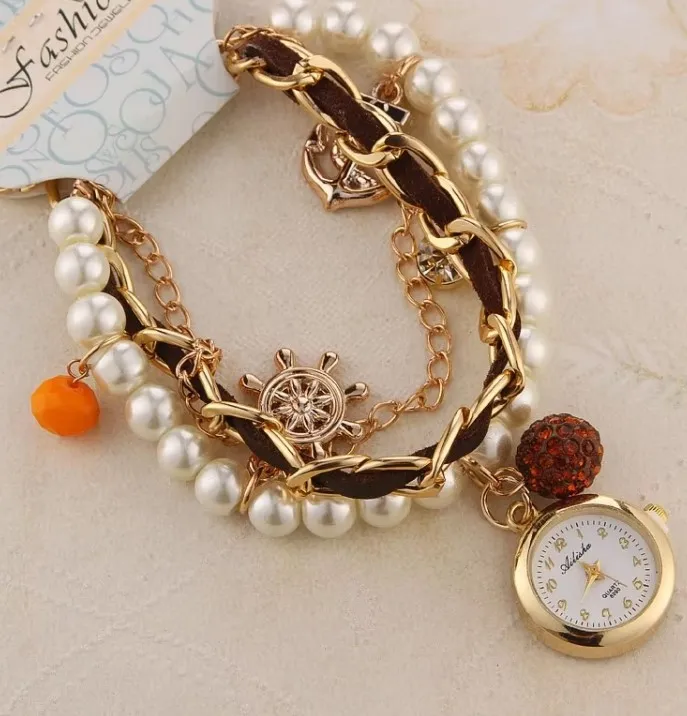 Golden%20Watch%20Pearls%20Bracelet%20%E2%80%93%20Stylish%20Ladies%20Watches%20for%20Girls%20%7C%20Bracelet%20Watch%20&%20Watch%20Bracelet%20-%20Image%203