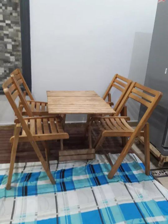 Imported Portable Beach Wood Folding Table With 4 Chairs