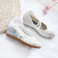 Old Beijing Ethnic Cloth Embroidered Women's Hanfu Shoes Ancient Style Elevated Slope High Heels. 