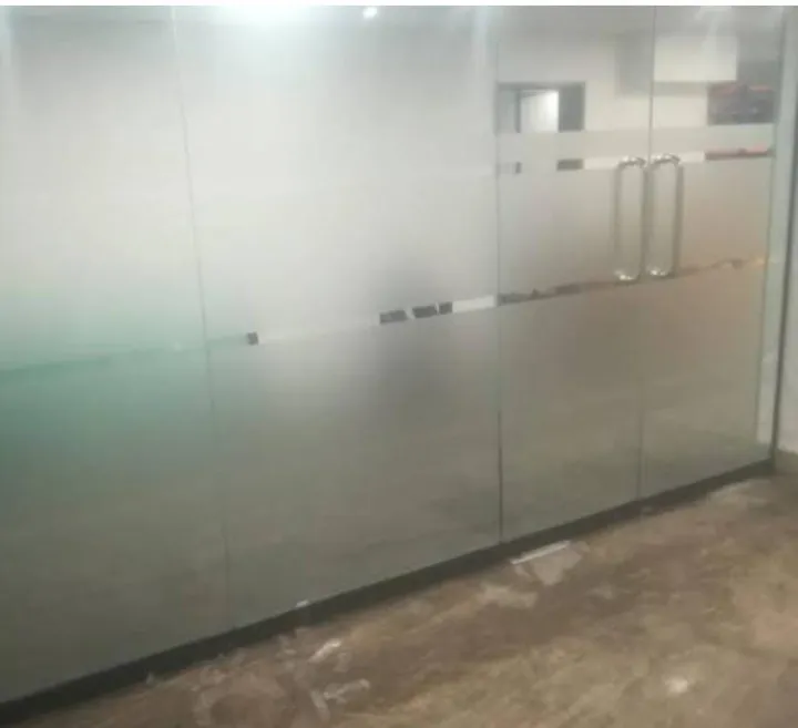 Premium%20Privacy%20Glass%20Film%20for%20Windows%20and%20Doors%20-%20Multi-Size%20Decorative%20Window%20Film%20-%20Image%202