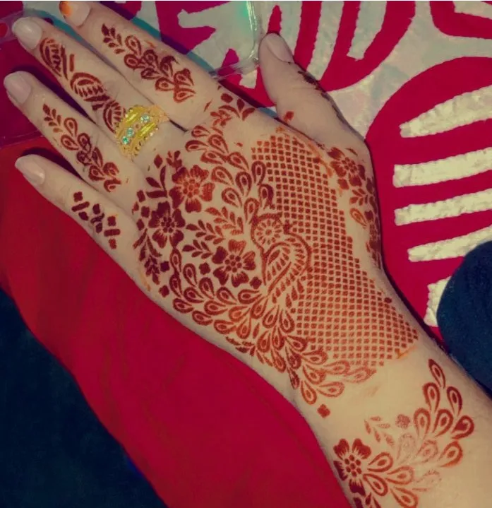 Mehndi%20sticker%20stencil%20designs%20-%20Image%202