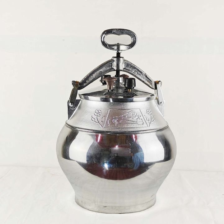 Afghani%20Pressure%20Cooker%20White%20%20color%20with%203%20Values%20one%20bypass%20valve%20to%20prevent%20excessive%20Safety%20Value,5,8,10,12,15,%20and%2020%20Liters%20-%20Image%207