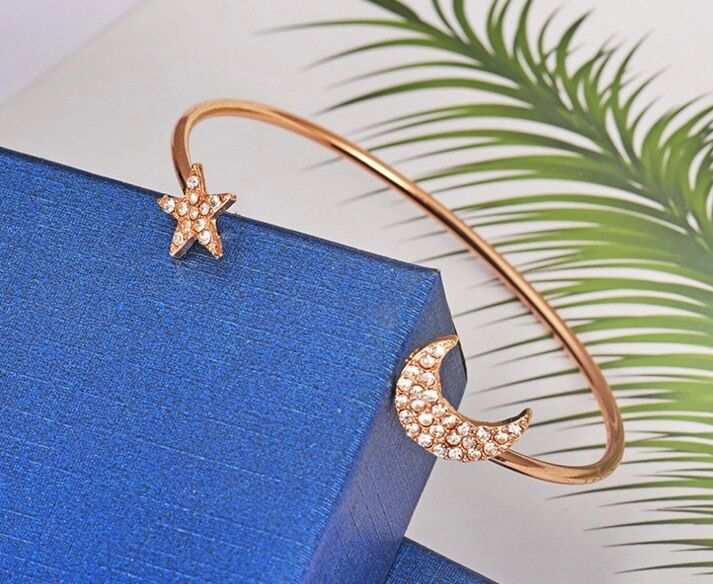 4PCS%20Set%20Open%20Bangle%20Delicate%20Star%20Moon%20Crystal%20Bracelet%20For%20Women%20Charm%20Jewelry%20Gifts%20-%20Image%207