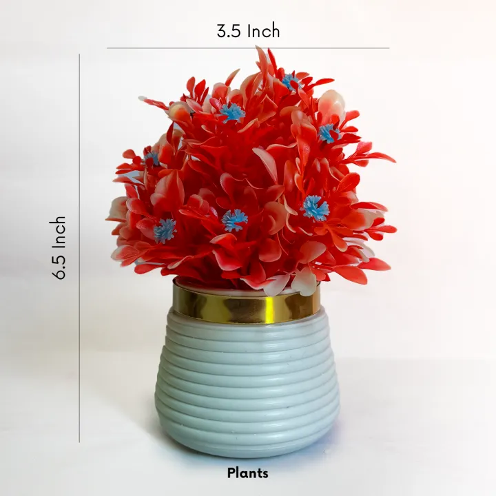 Pack%20of%203%20Artificial%20Mini%20Plant%20Decoration%20Set%20%E2%80%93%20Elegant%20Home%20&%20Office%20D%C3%A9cor%20-%20Image%208