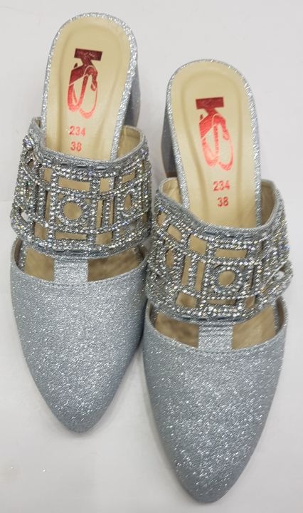 Premium%20Quality%20Women%20Fashion%20Ladies%20Shoes%20-%20Image%202