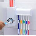 Toothbrush Holder Cute Minions Wash Set Automatic Toothpaste Dispenser. 